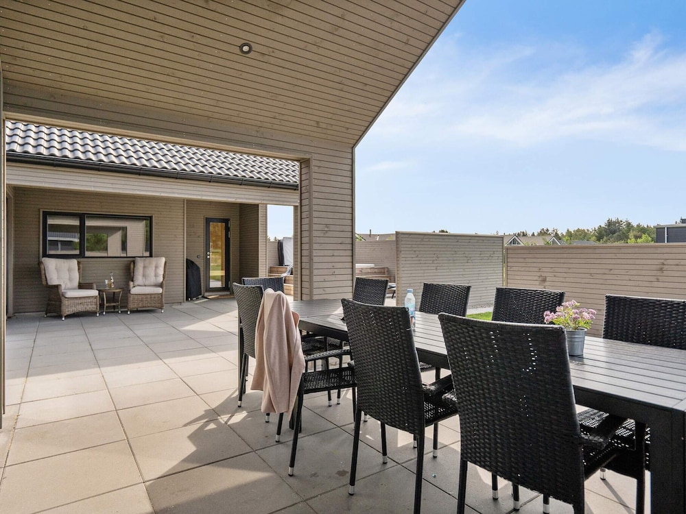 5 Star Holiday Home in Norre Nebel