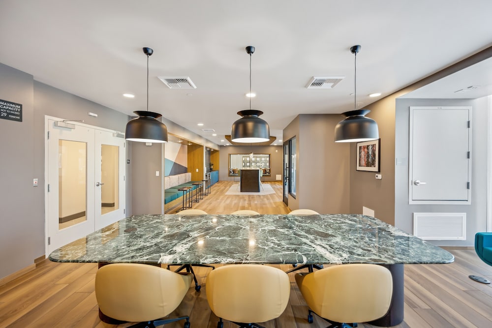 meeting & event spaces