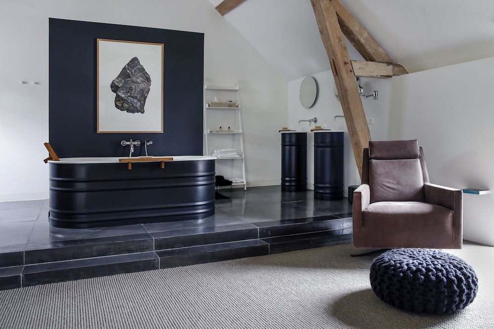 Château De La Resle - membre Design Hotels