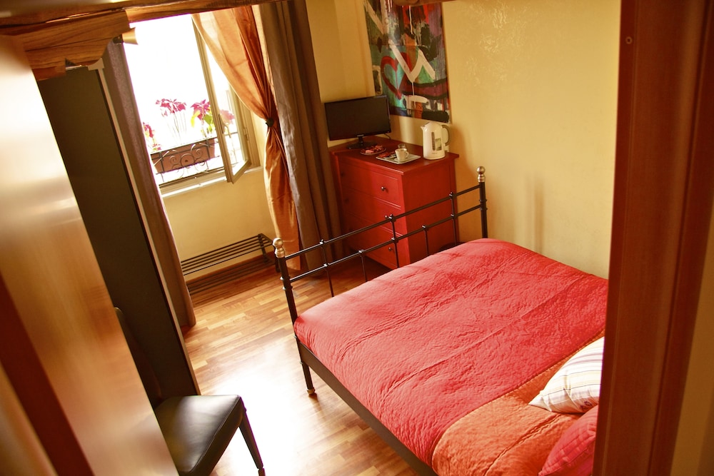 Slow Life B&B