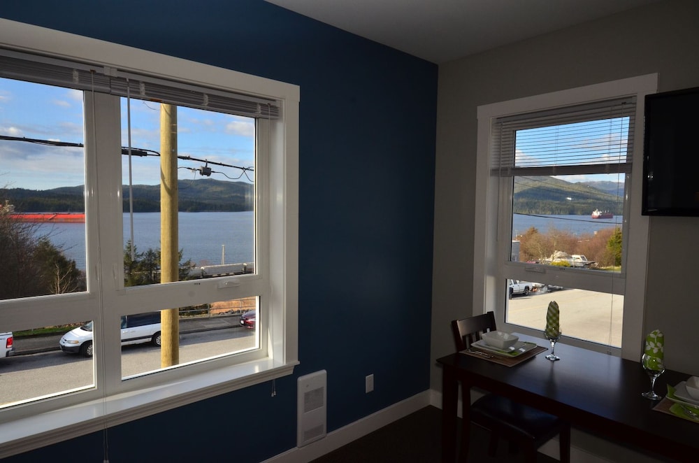 First Avenue Executive Suites