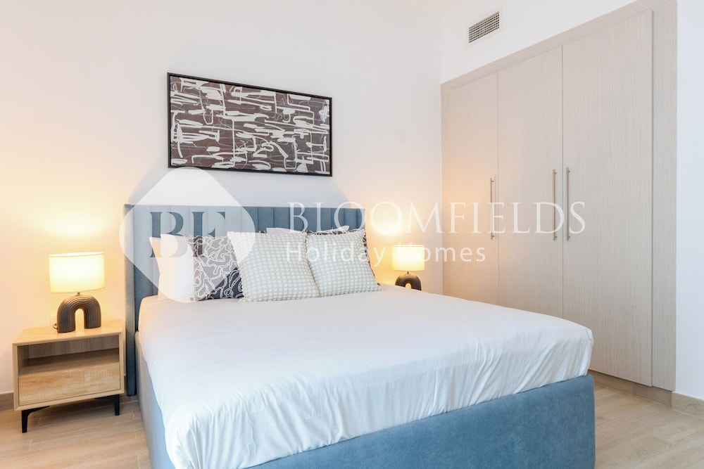 Bloomfields Spacious 1Br Water's Edge