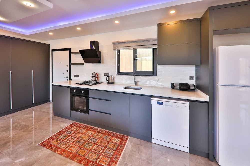 Exclusive Sheltered Villas