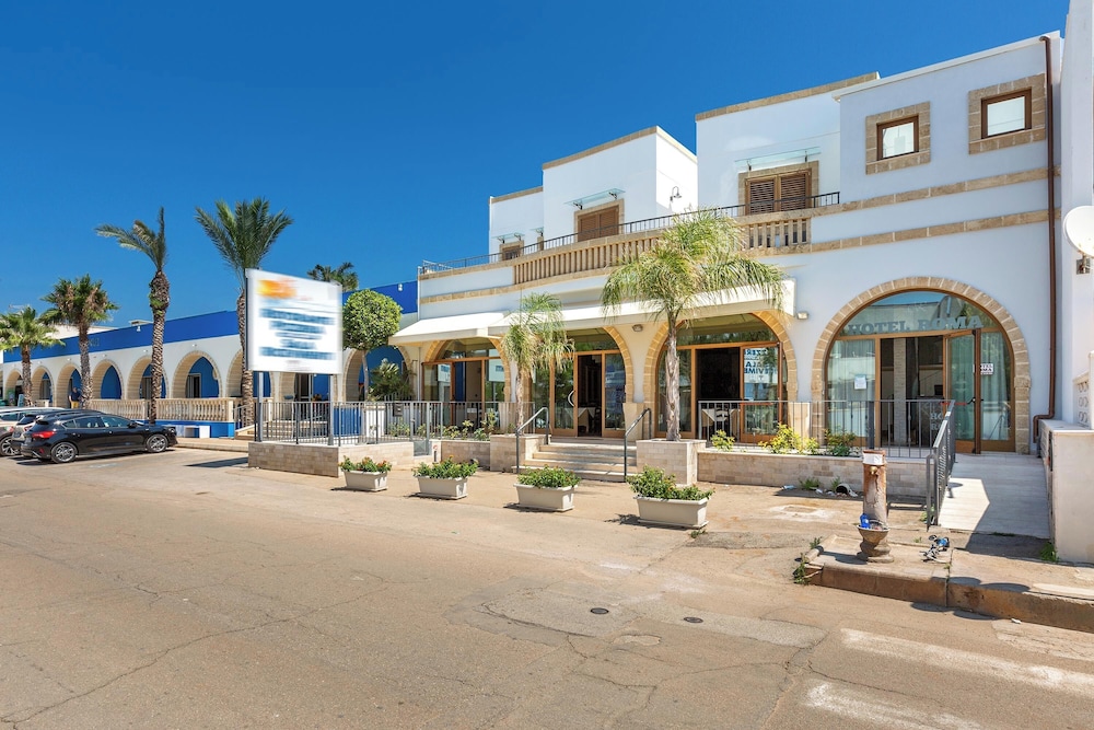 Lido Marini Rooms Affittacamere B&B