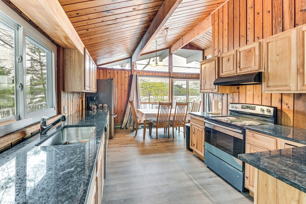 Lake-view Cabin w/ Furnished Deck in Hadley!
