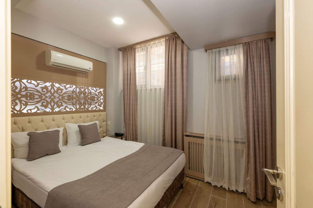 Taksim Peri Suit - Image 45
