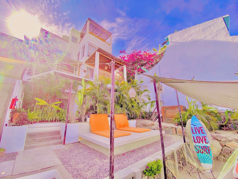 Perro Surfero Hotel Boutique - Todos Santos, BCS