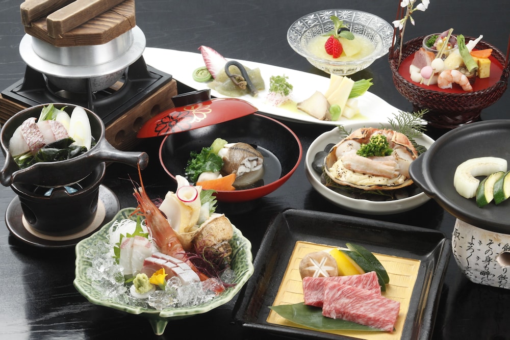 Nishimuraya Hotel Shogetsutei