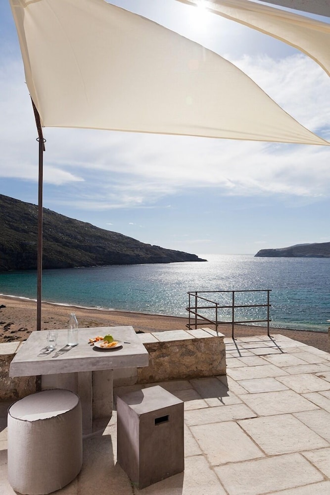 COCO-MAT Eco Residences Serifos
