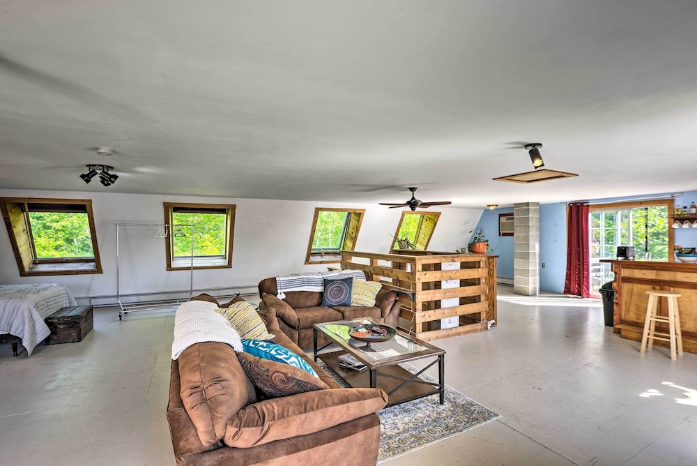 Charming Studio ~ 20 Mi to Acadia Nat'l Park!