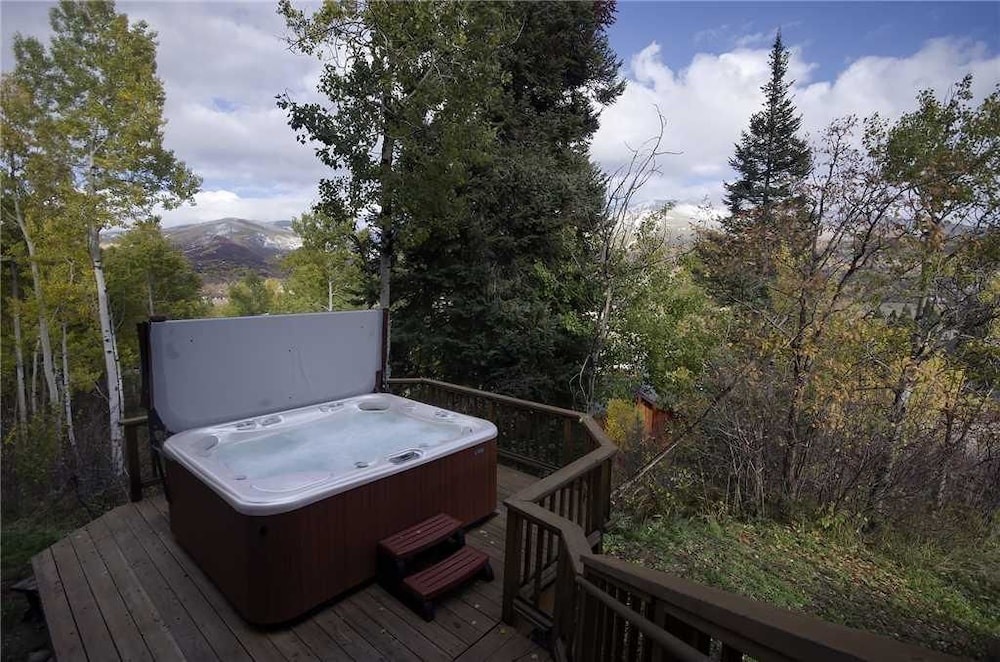High Country Hideaway