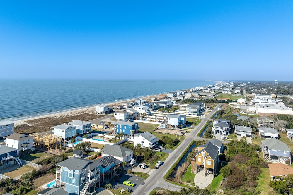 Oak Island Home w/ Covered Patio: Steps to Beach! view 3