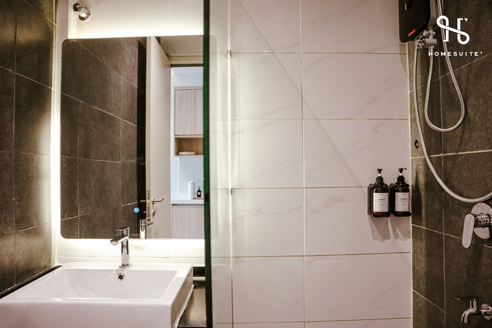 Homesuite' Home at Sutera Bay