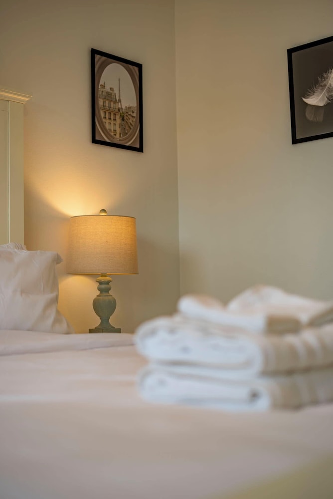 Serene Retreat & Modern Comforts in Rowland Heights