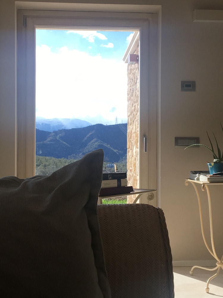 B&B Case Pacifici view 2