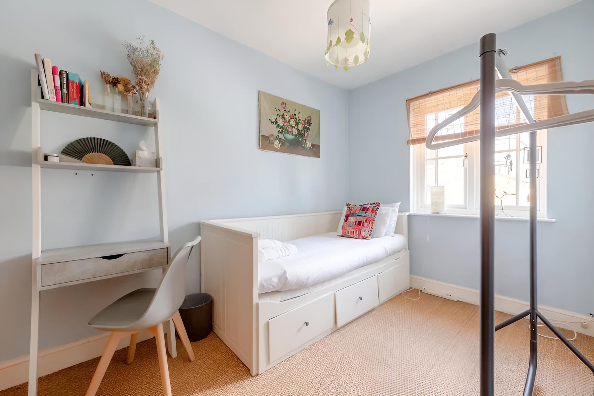Beautiful 2BD House With Garden - Stoke Newington