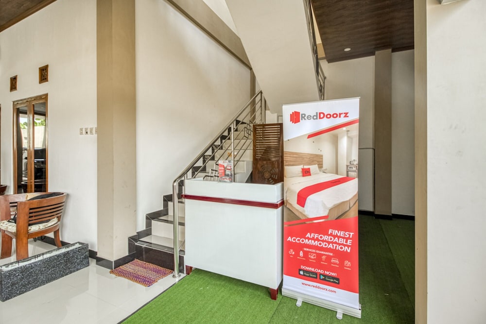 RedDoorz Syariah near Bandara Adisucipto Yogyakarta view 2