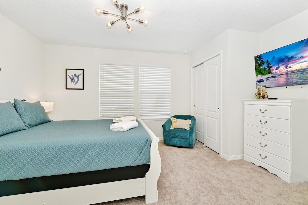 5BR Modern Villa in Soltera Resort, Disney, Pool