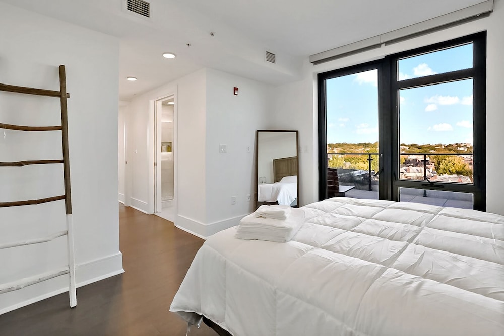 Pure Voyage Shaw view 2