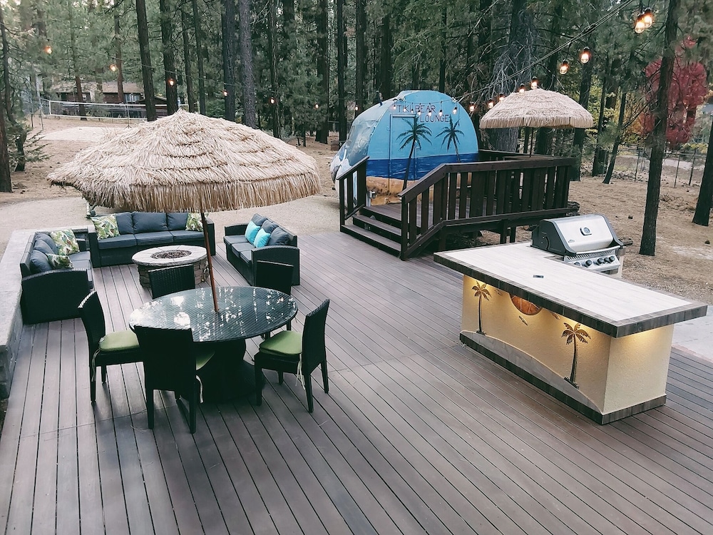 Summit Lodge 2
