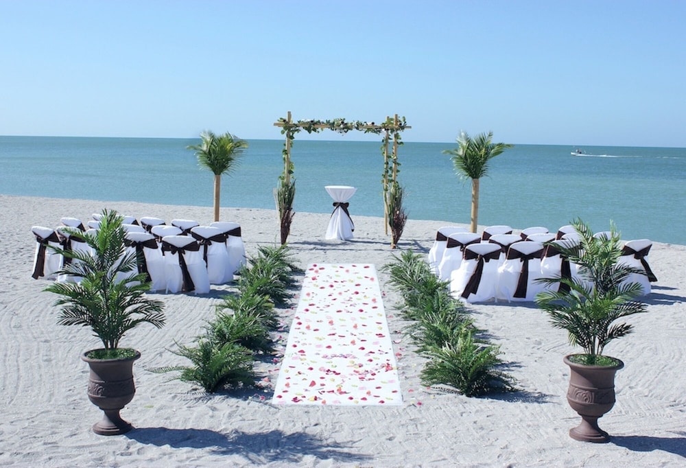 Bermuda Bay by Affordable Beach Condos