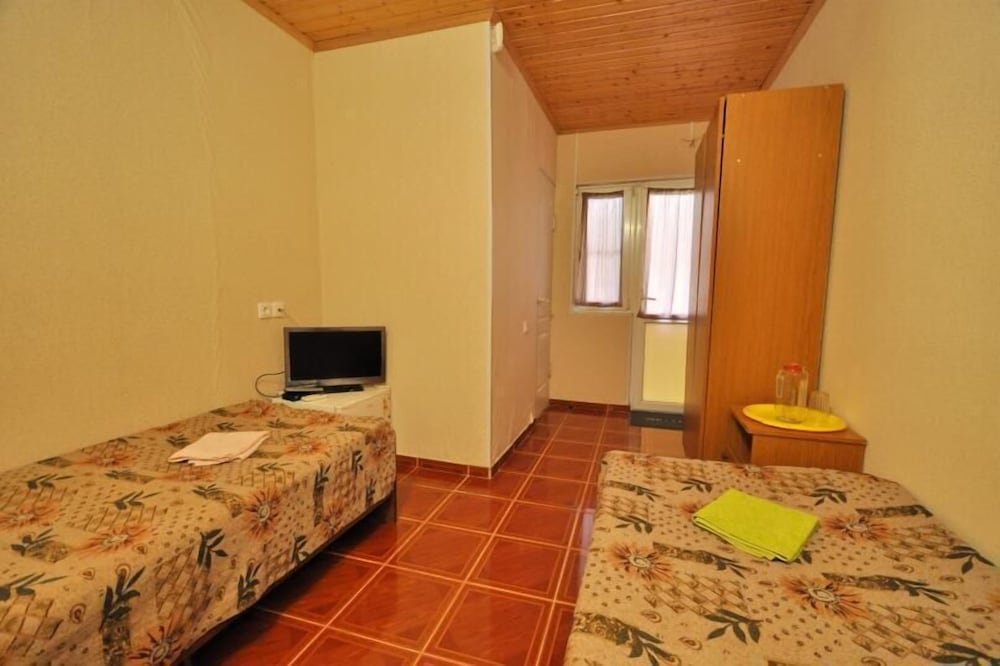 Vintage guest house view 3
