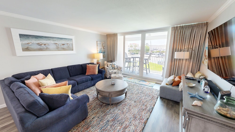 Shoreline Towers 3025 2 Bedroom Condo