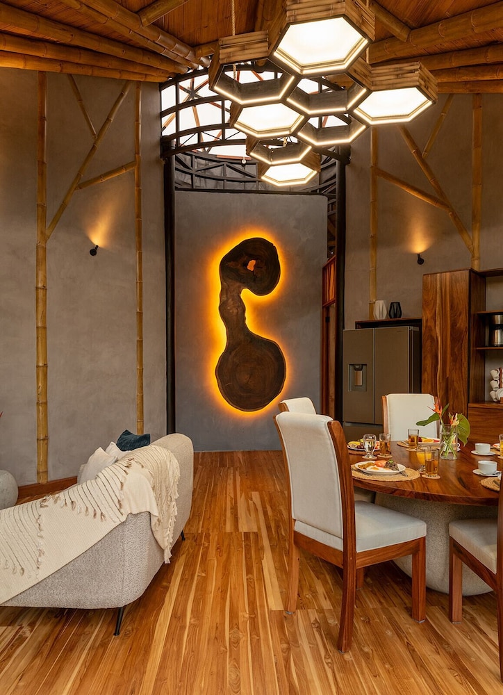 El Tigre Hideaway