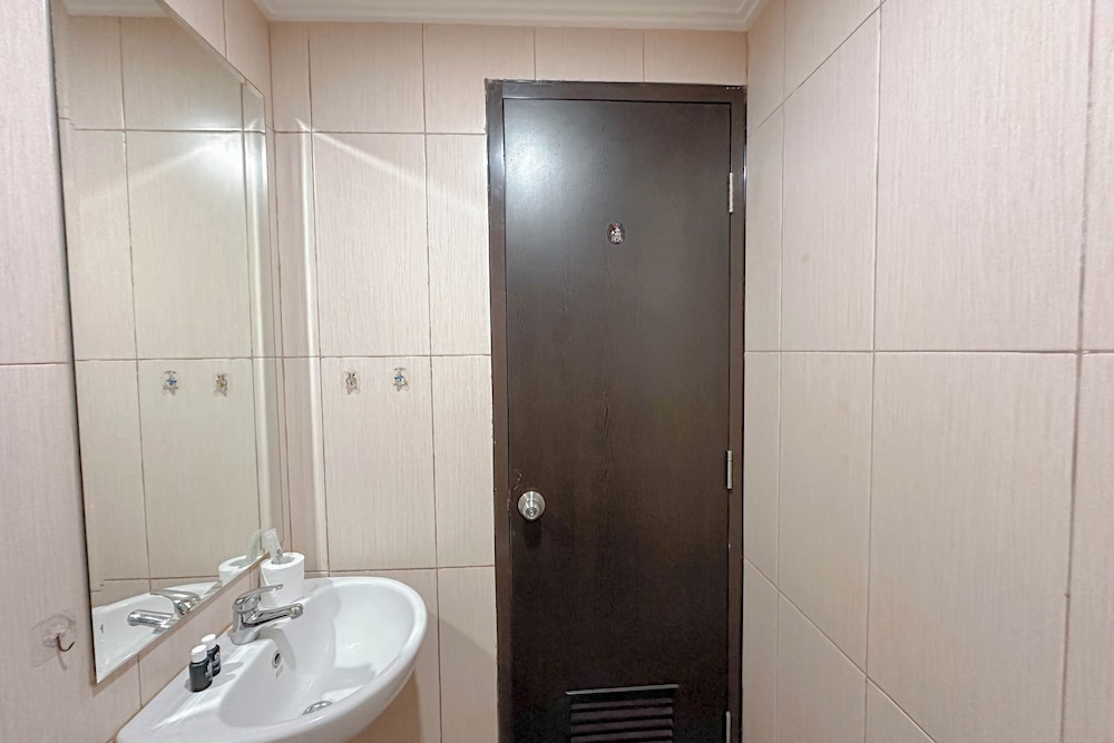 1Br Near Uinsa At Tamansari Papilio Apartment