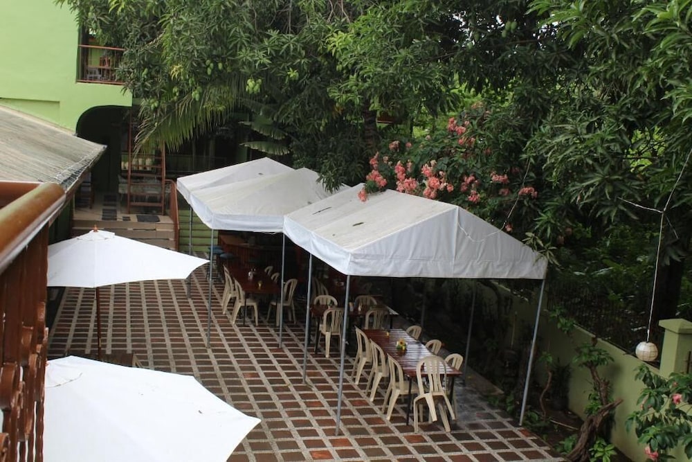Coron Village Lodge