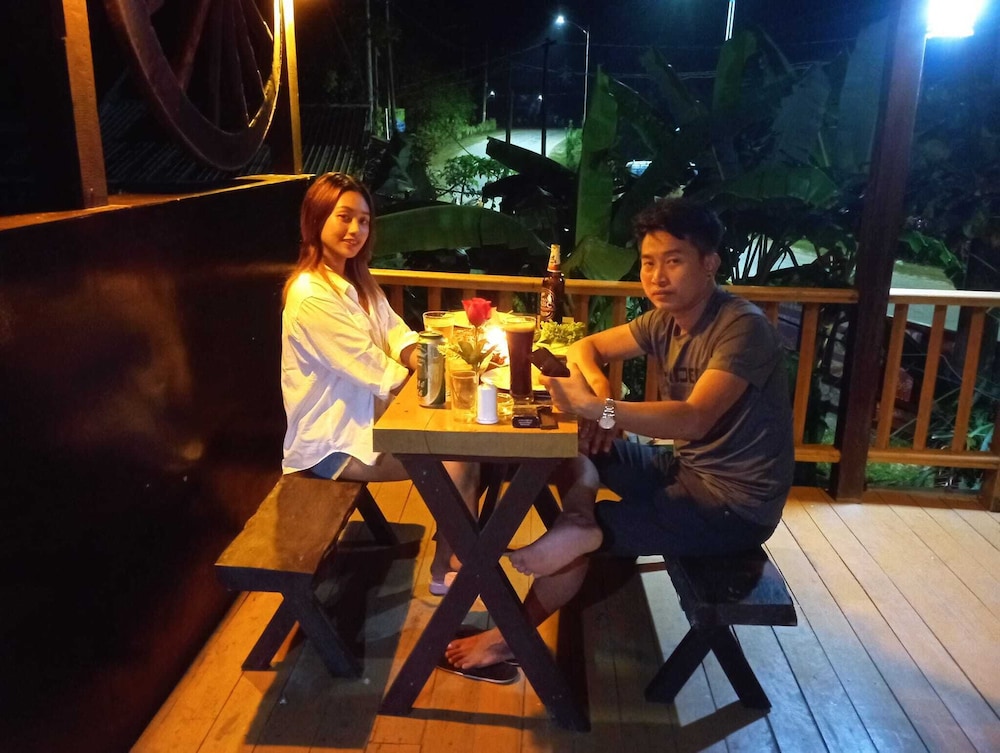 Dream House Guest House & Restaurant