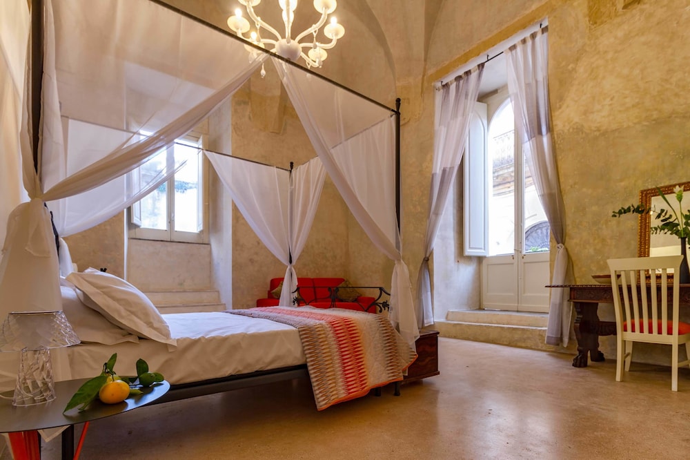 Palazzo Cariddi view 5