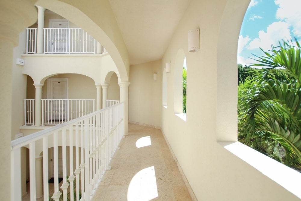 Apartment in Exclusive Royal Westmoreland - 323 by BSL Rentals