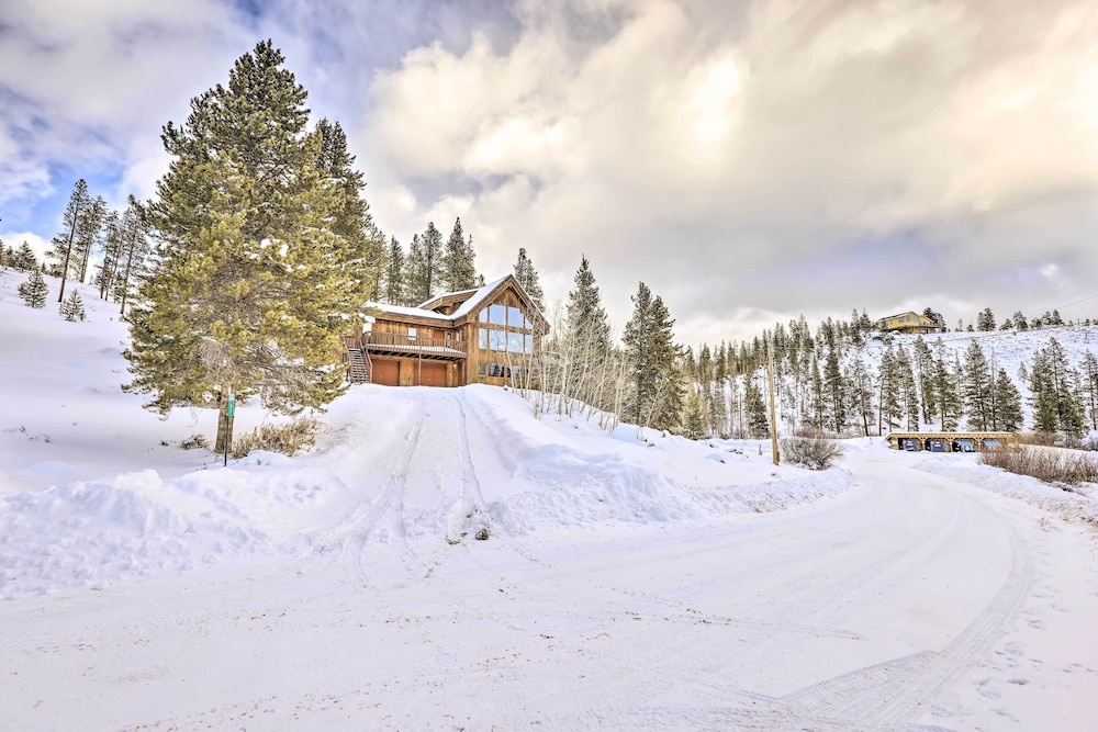 Dreamy Escape Btwn Winter Park & Lake Granby! view 2