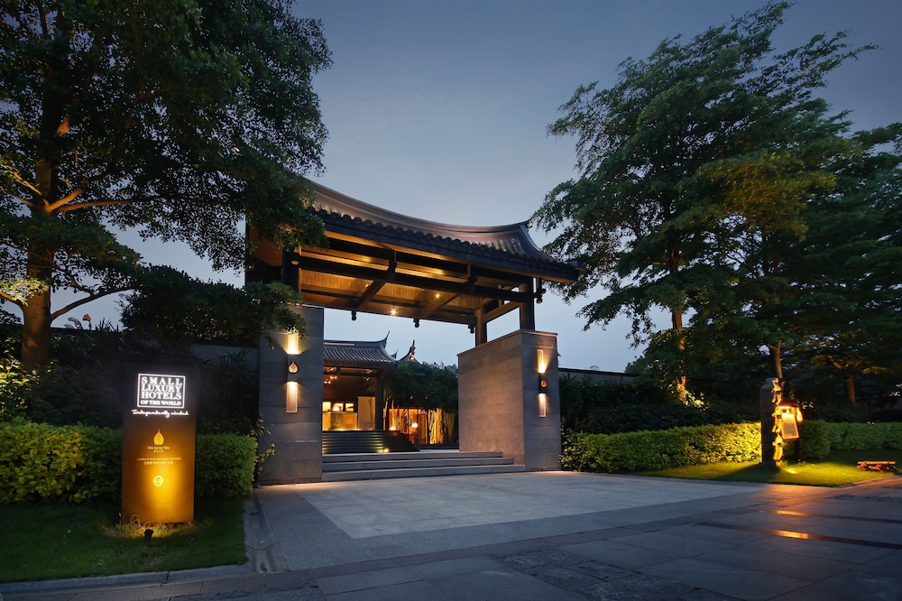 Elite Spring Villas