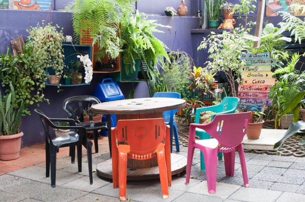 Purple House Hostel