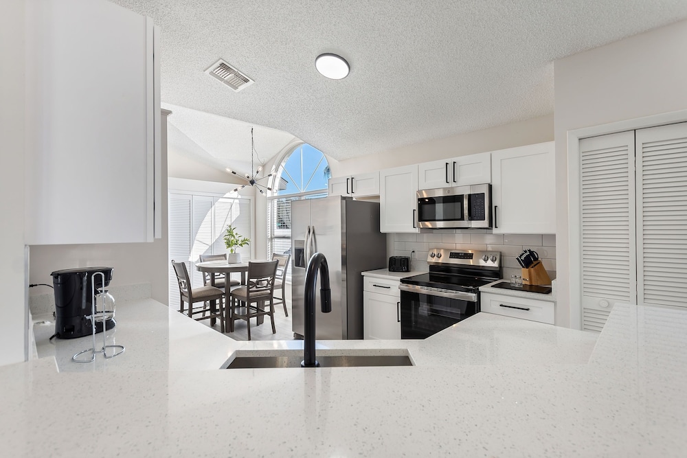 Magical Hideaway At Kissimmee By Shine Villas 4 Bedroom Villa
