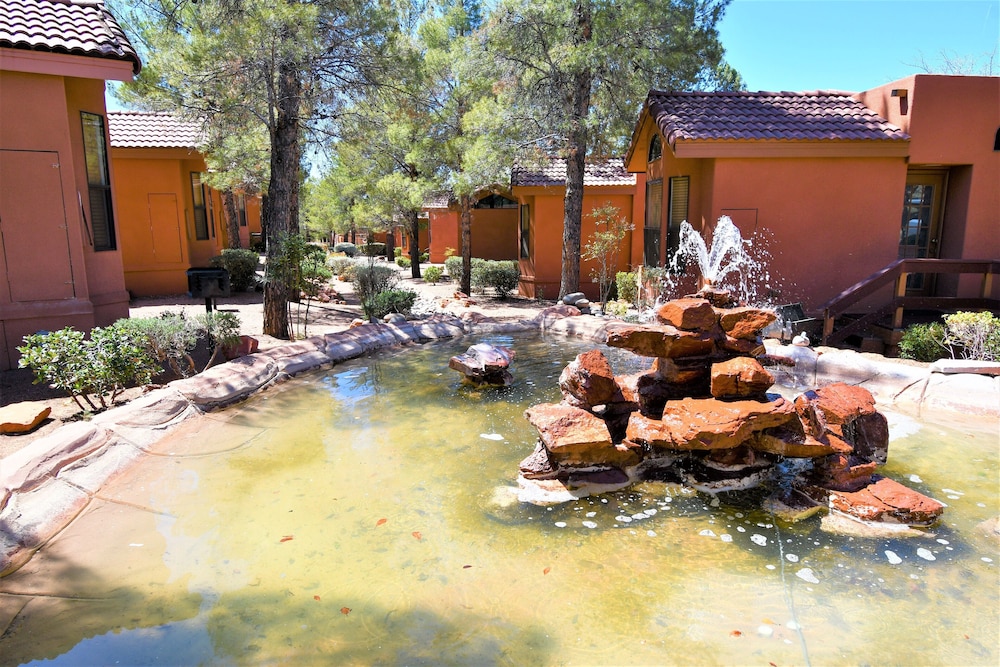 Sedona Pines Resort