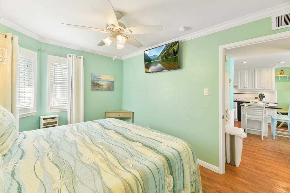 Seascape 1313 2 Bedroom Condo