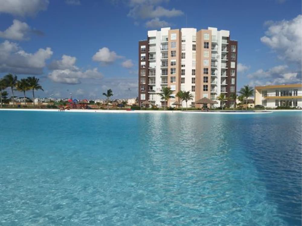 Dreams Lagoon Cancun