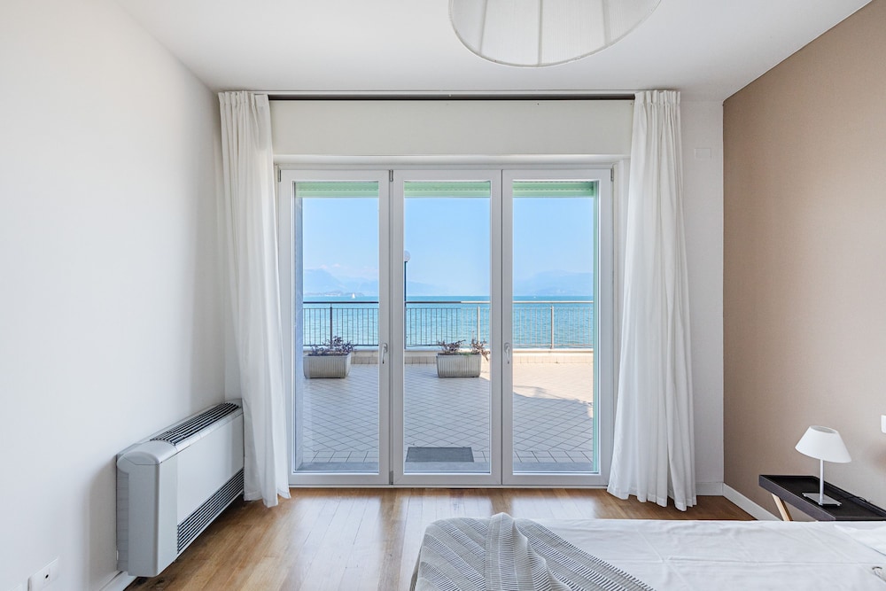 Residenza Miralago - 21 Gaia - LOC BK