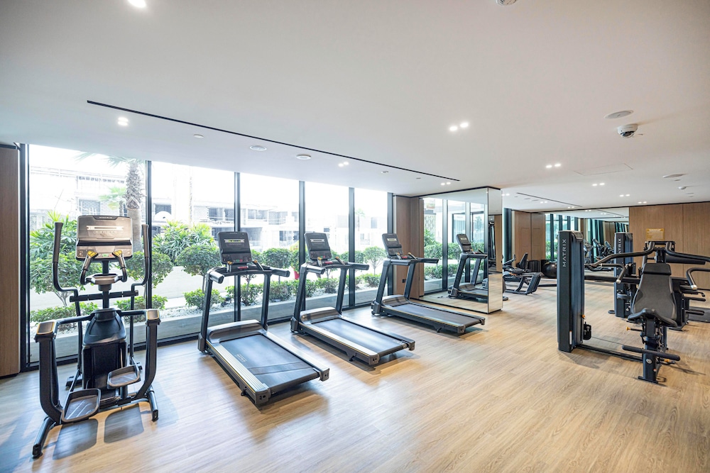 JVC Suites by Hostiva - City View