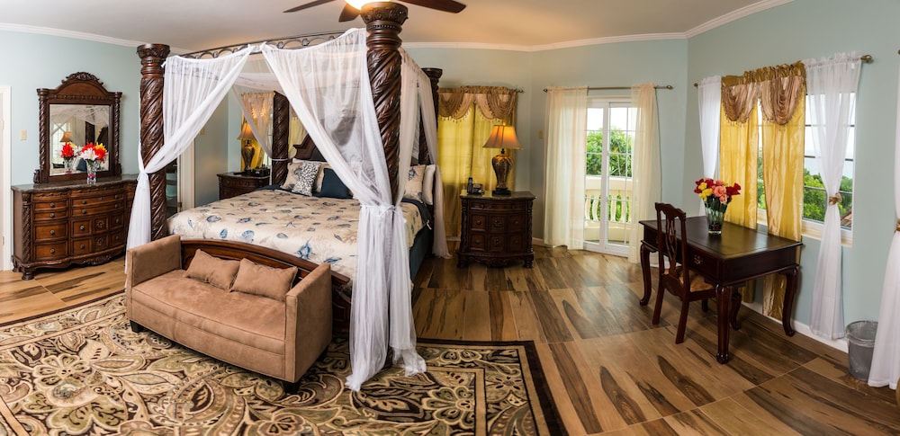 Villa Sweet Villa