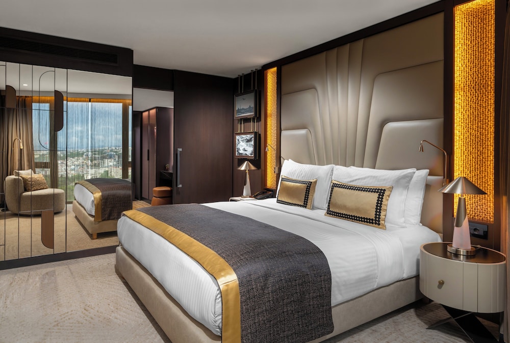 InterContinental Istanbul by IHG - Image 99