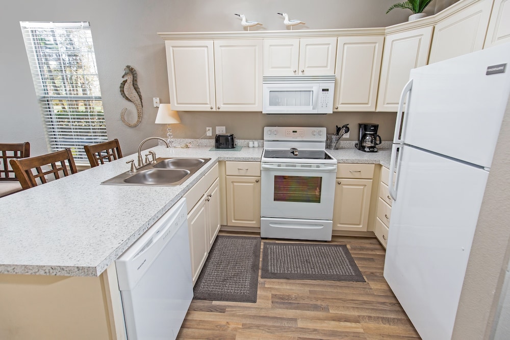 Fairways 8d 2 Bedroom Condo