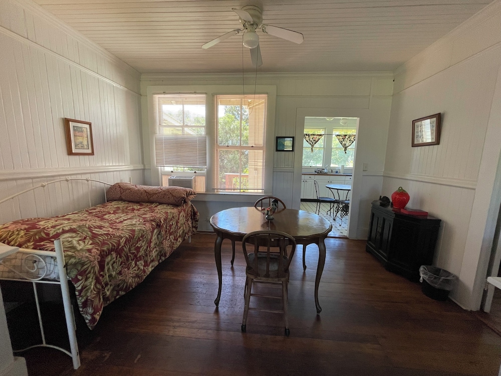 Pahala Plantation Cottages