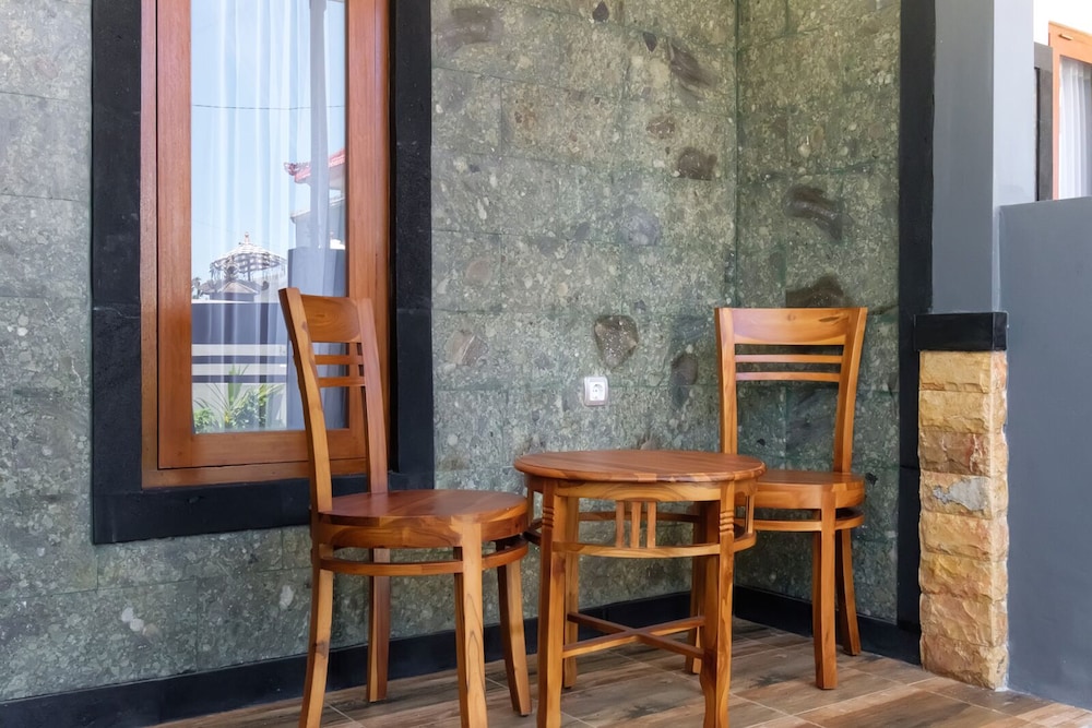 TwoSpaces Living at Bunda Nana Residence