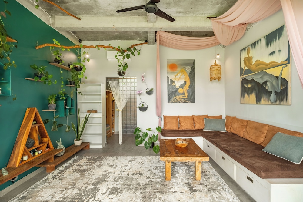 Private Pool Villa in ubud with Jungle View