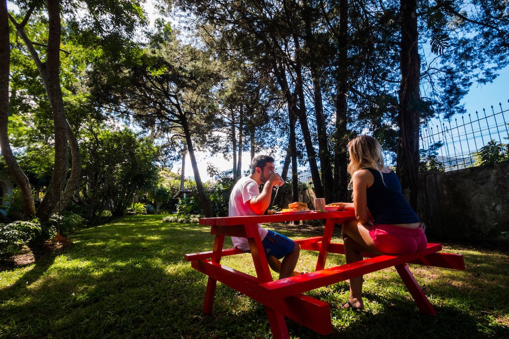 TripOn 2 - Hostel - Adults Only