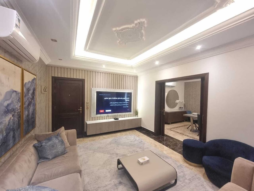 Hometel Khozama Jed